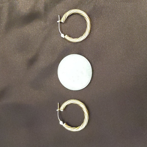 14 karat gold earrings